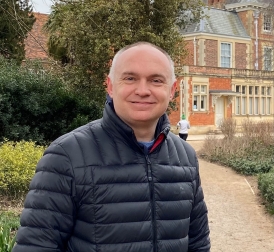 Picture of Andrew Thorp in front of Forty Hall